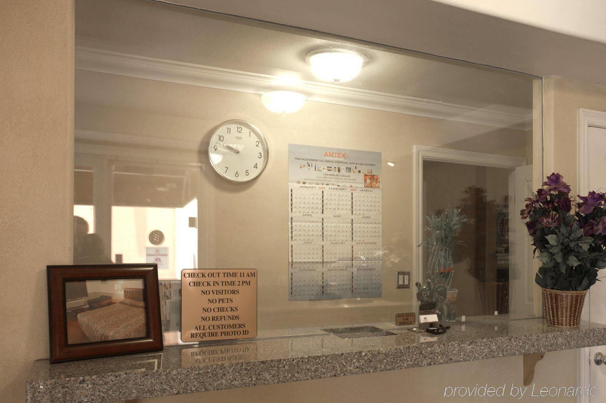 أنهايم Legacy Inn & Suites المظهر الخارجي الصورة